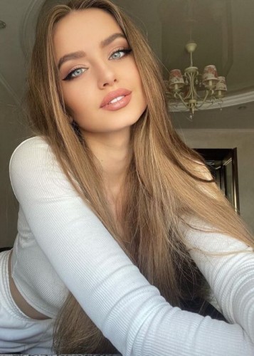 Кристина, Г. Молодогвардейск